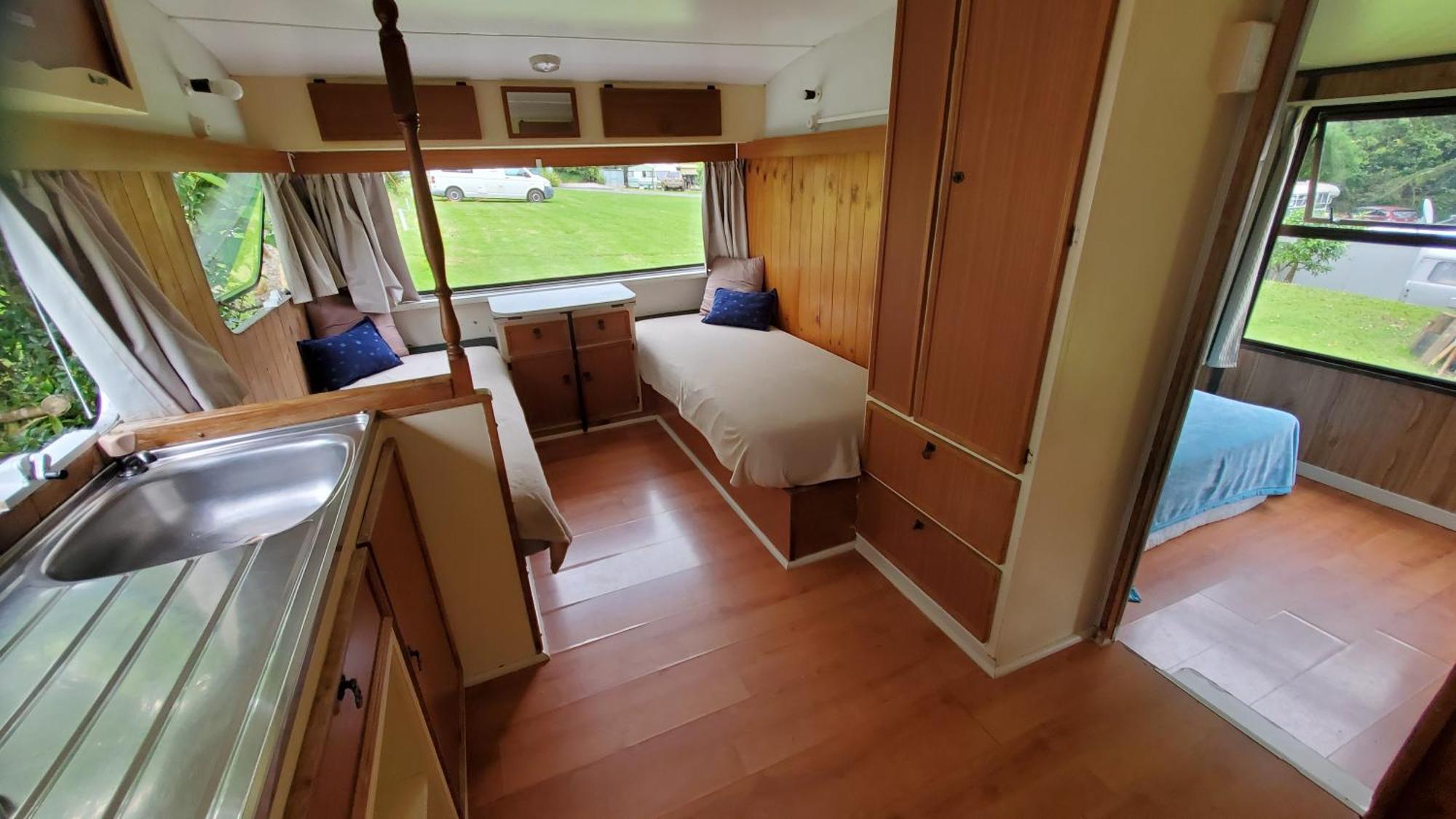 Dickson Holiday Park Thames Quarto foto
