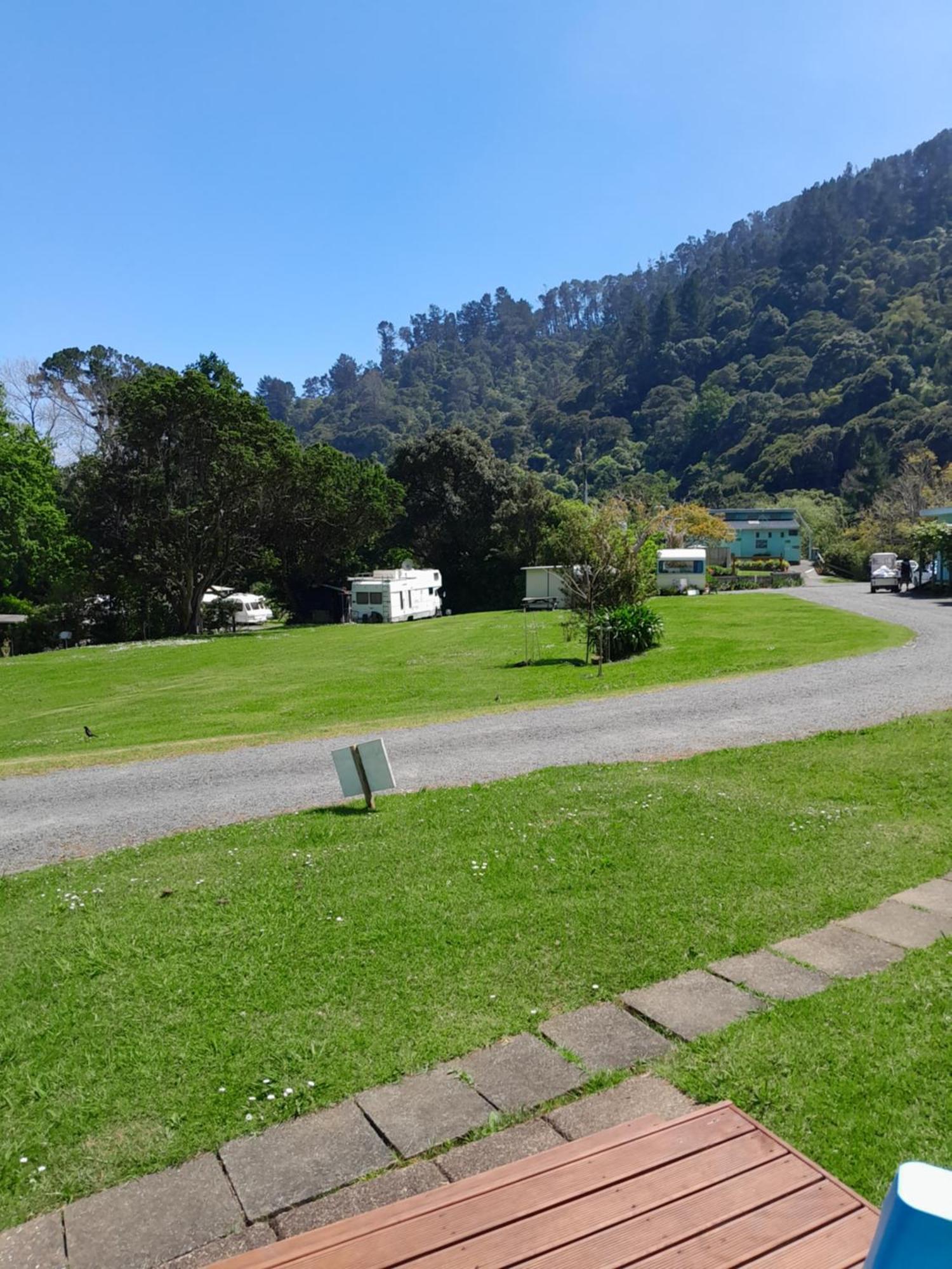 Dickson Holiday Park Thames Exterior foto